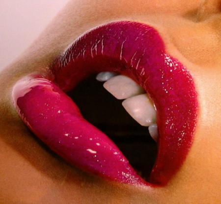 jolie bouche!!